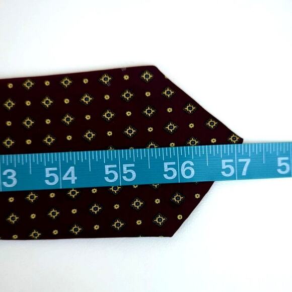 Corniche Pure silk tie Burgundy and Yellow Star print Tie - Picture 5 of 5
